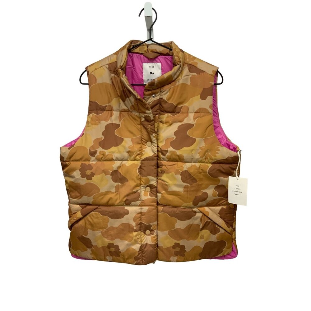 Free Assembly Puffer Vest